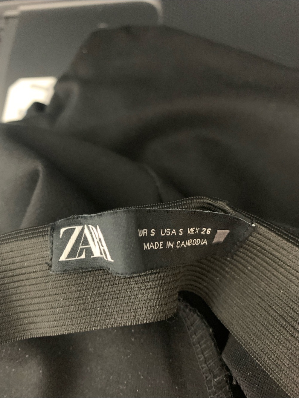 Zara Gold Button High Rise Pants - Picture 6 of 7